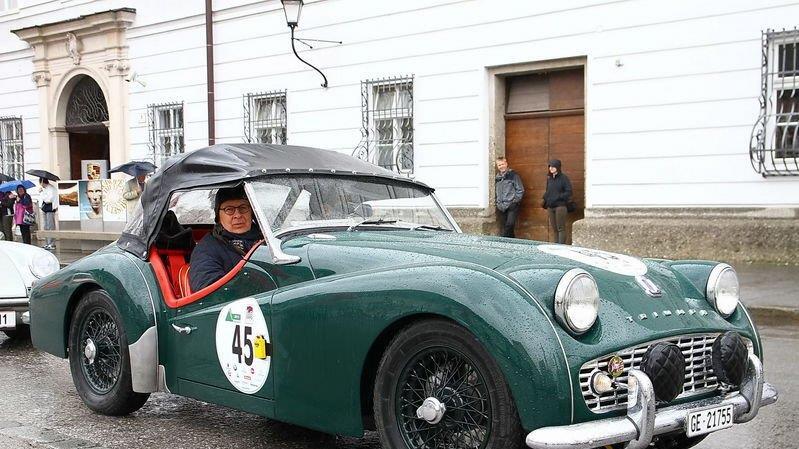 Oldtimer am Residenzplatz