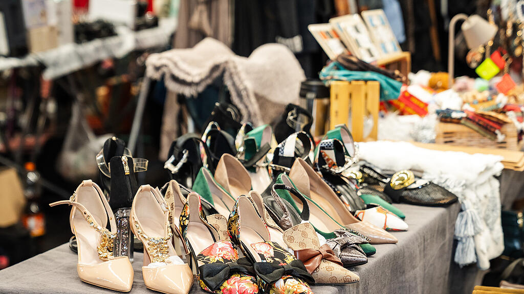 Nacht-, Antik- und Trödelmarkt