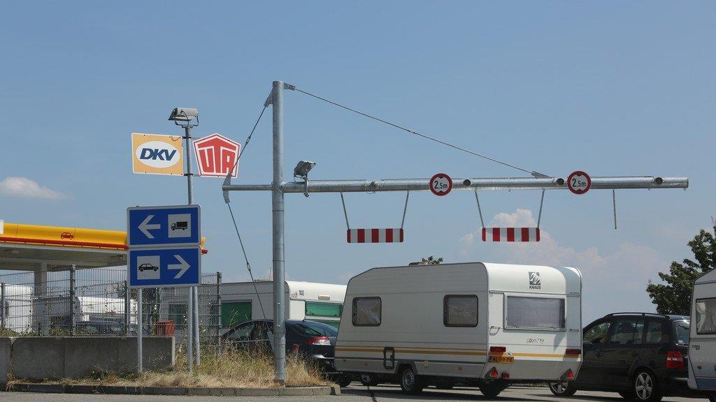 Urlauberverkehr auf der A8