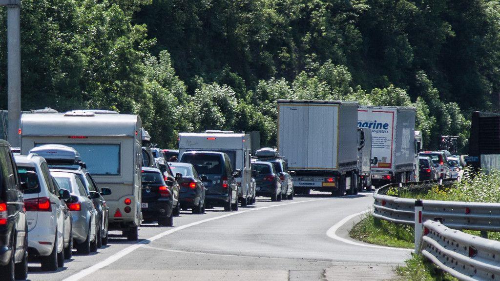 Stau auf der A10 II