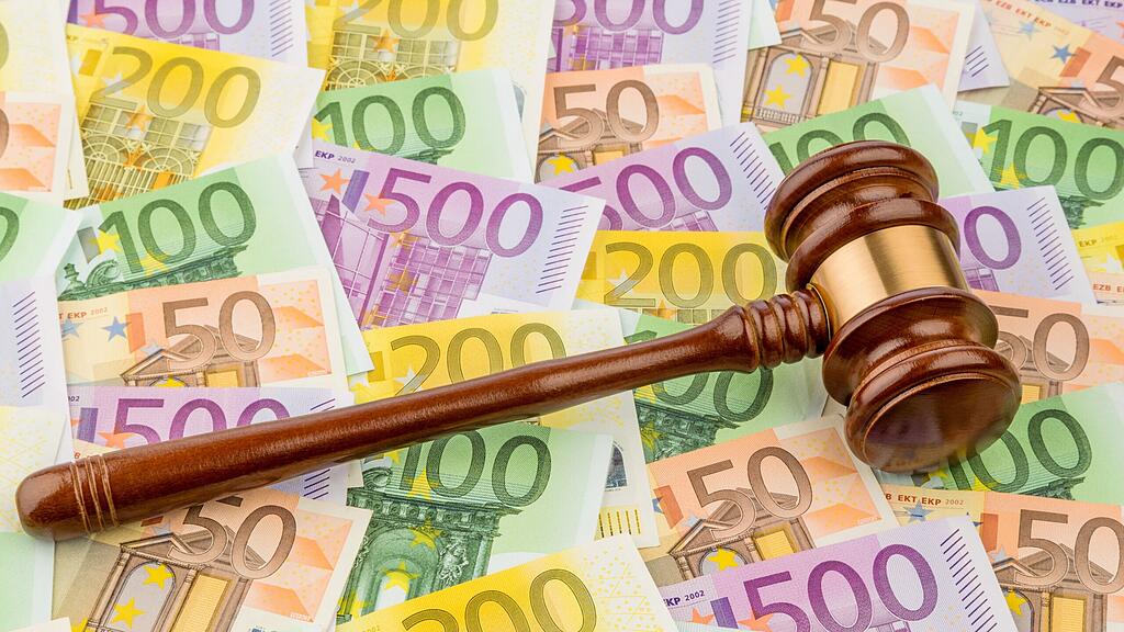 Ein Unternehmer ist in Salzburg verurteilt worden, weil er mehrere Millionen abgezweigt hat.