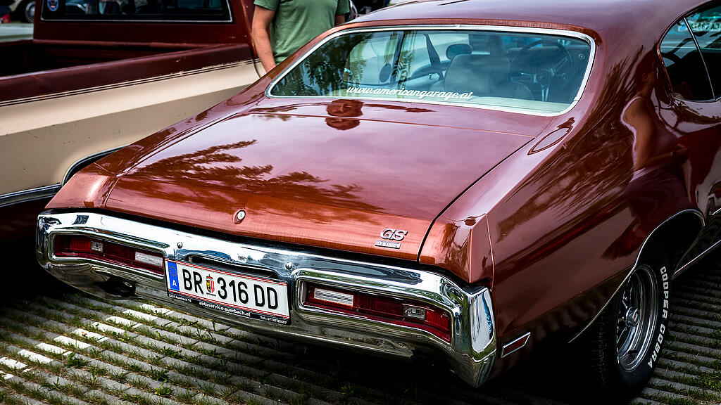 US- Car Meeting I