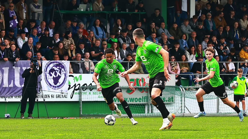 Regionalliga West: Wals-Grünau gegen Austria Salzburg