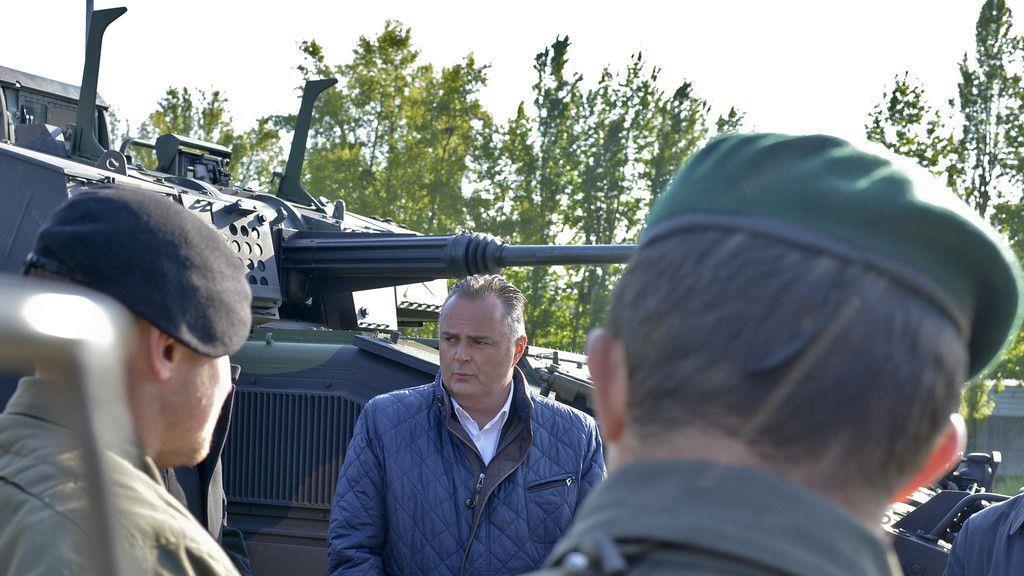 Verteidungsminister Doskozil bestellt 34 Pandur-Panzer