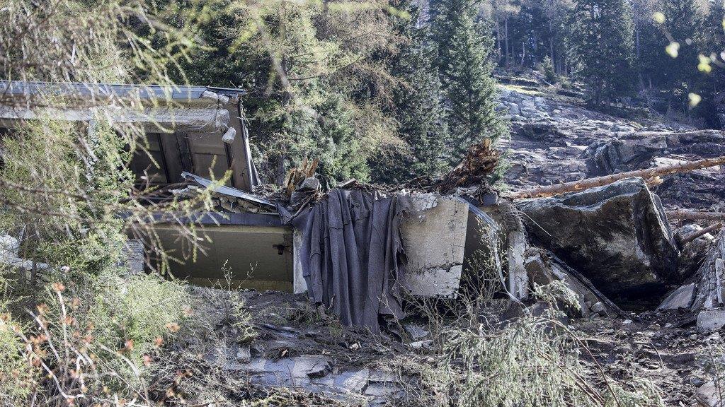 Massiver Felssturz auf Felbertauernstraße vor Matrei in Osttirol