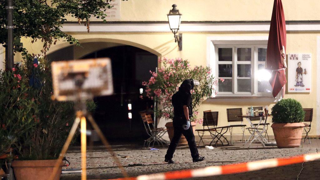Syrer sprengt sich in Ansbach in die Luft