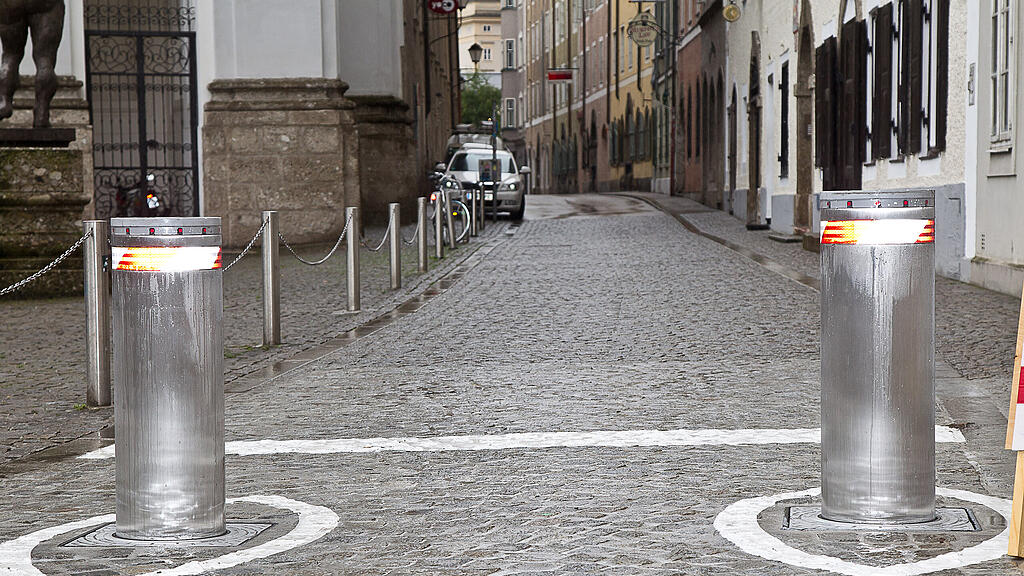 Vor acht Jahren wurden die ersten Poller in der Stadt Salzburg aufgestellt.