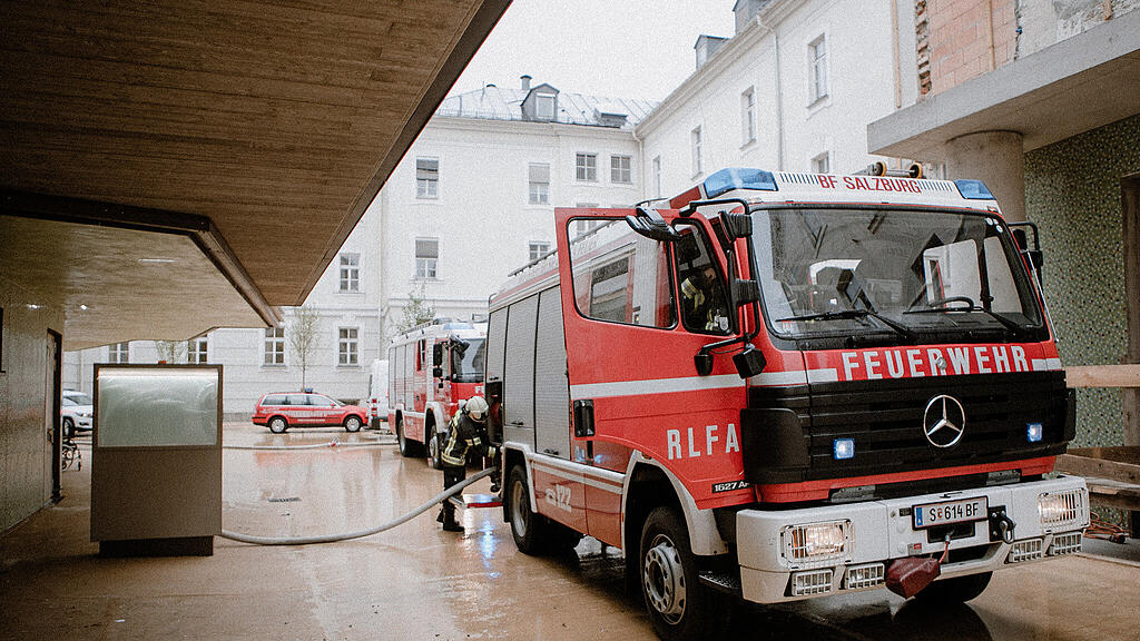 Feuerwehrübung im neuen Seniorenwohnhaus Nonntal