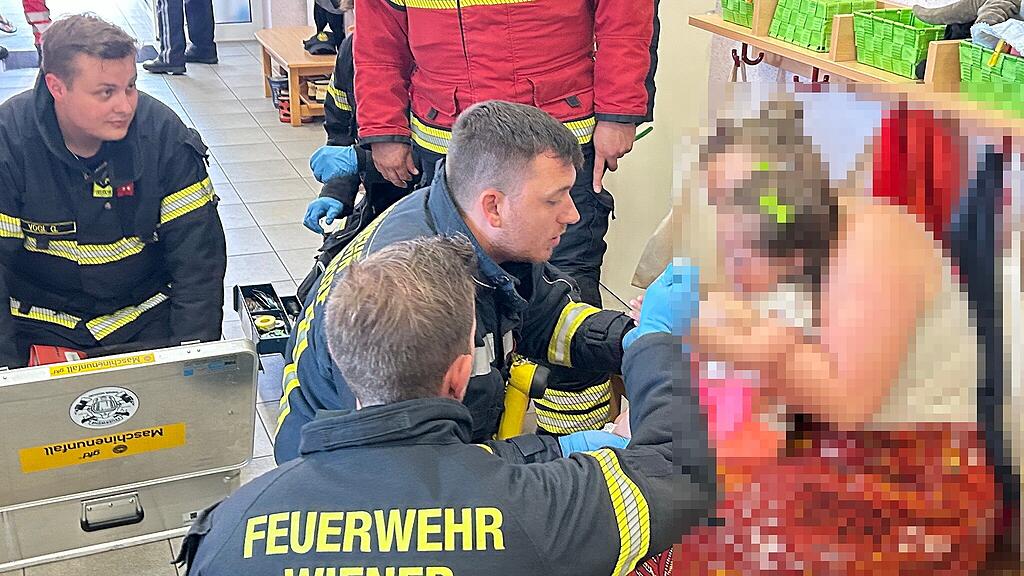 Kind_Sandspielzeug
