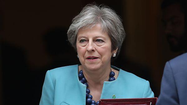 May wolle künftige Zollvereinbarungen nach Brexit noch besprechen