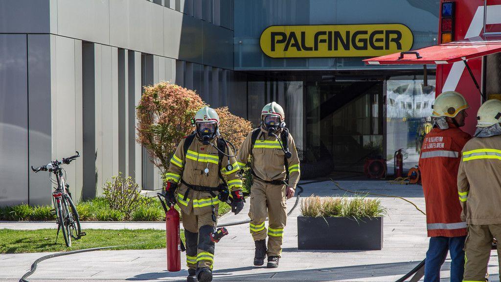 Kellerbrand bei Palfinger in Bergheim