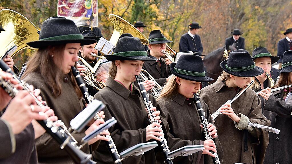 Leonhardiritt in St. Leonhard