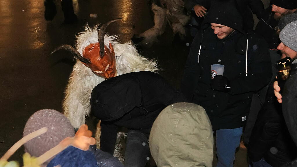 Krampuskr\u00e4nzchen der Pucher Krampusse.