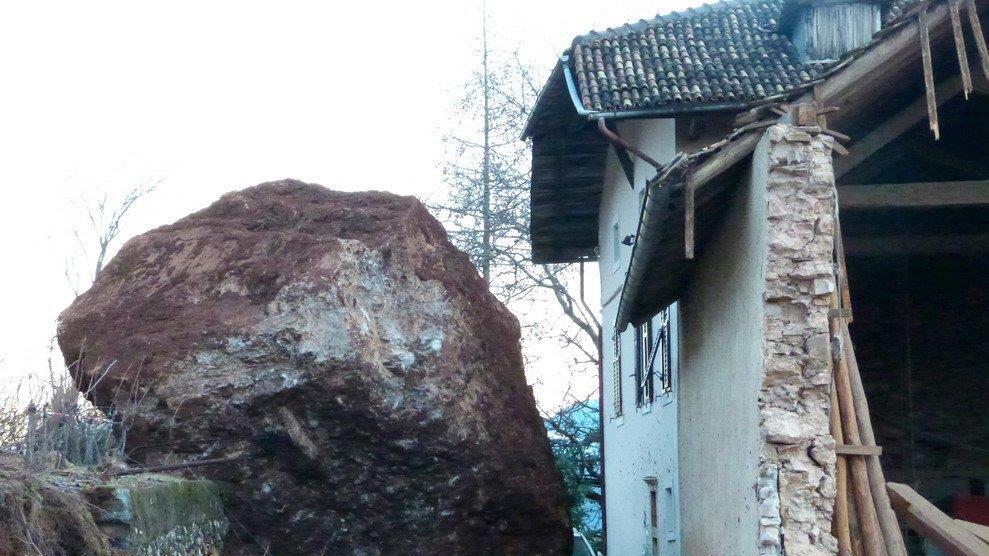 Südtirol: Felssturz in Rungg in Tramin - spektakuläre Luftaufnahmen