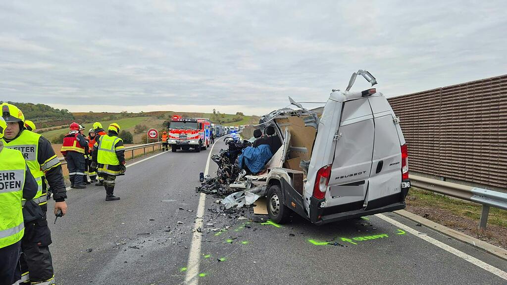 Schwerer Unfall auf A5 in NÖ