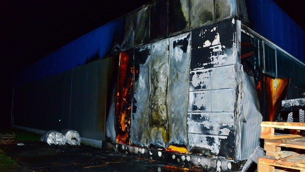 Brand im Gewerbegebiet Hallwang II