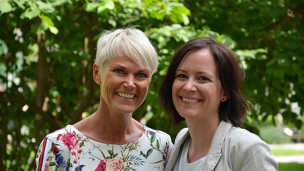 Die Sozialarbeiterinnen Petra Mitterer und Martina Müller wünschen sich eine raschere Kontaktaufnahme mit dem Jugendamt.