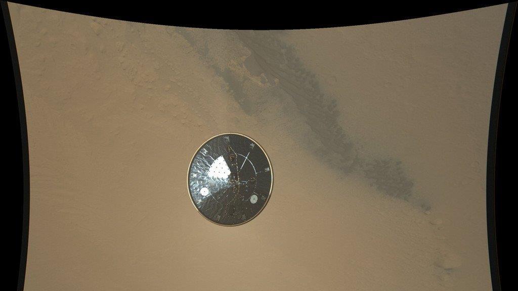 Marsrover "Curiosity" sendet farbiges Panorama-Foto