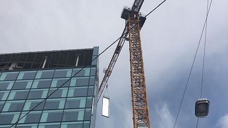 Perron, Baustelle