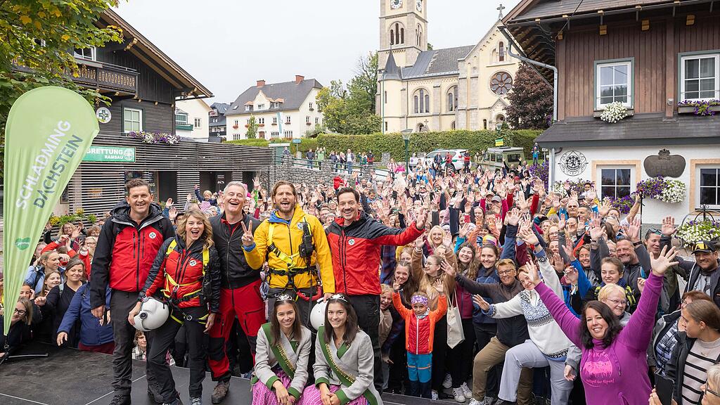 13. original Bergretter-Fanwanderung