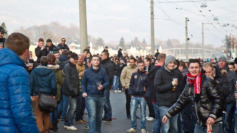 Ajax-Fans in Salzburg, II