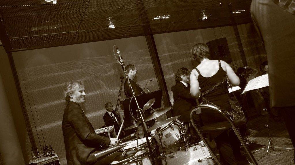 Rot-Kreuz-Ball2014 Teil II