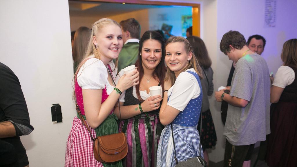 Winklhofball, III