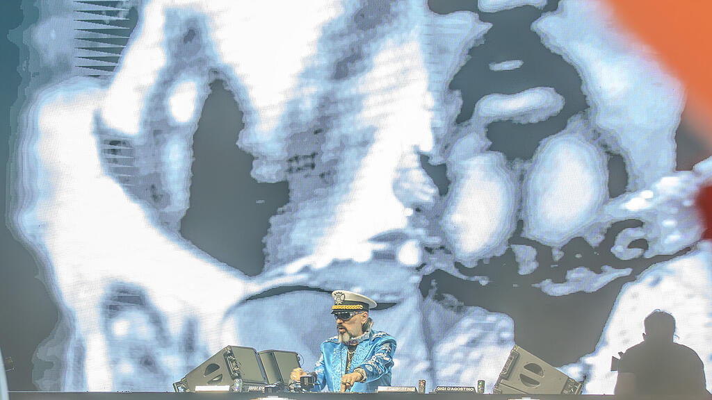 Gigi D'Agostino in der Salzburg Arena