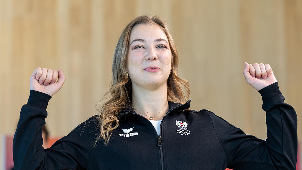 Olympia-Bekleidung Cortina