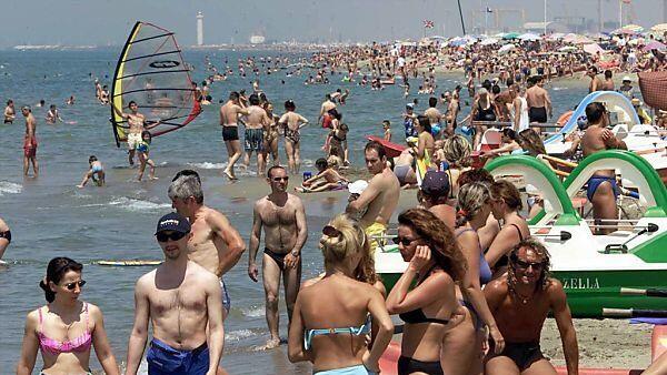 Dem Tourismus auf den Balearischen Inseln sei bereits erheblicher Schaden entstanden. (Symbolbild)