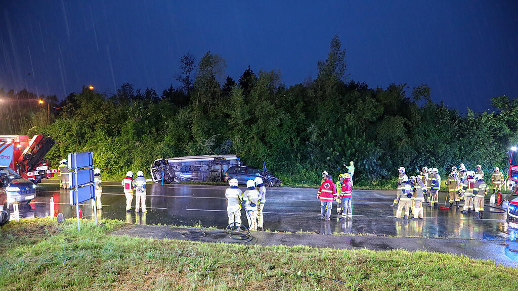 Crash auf B156 in Bergheim III