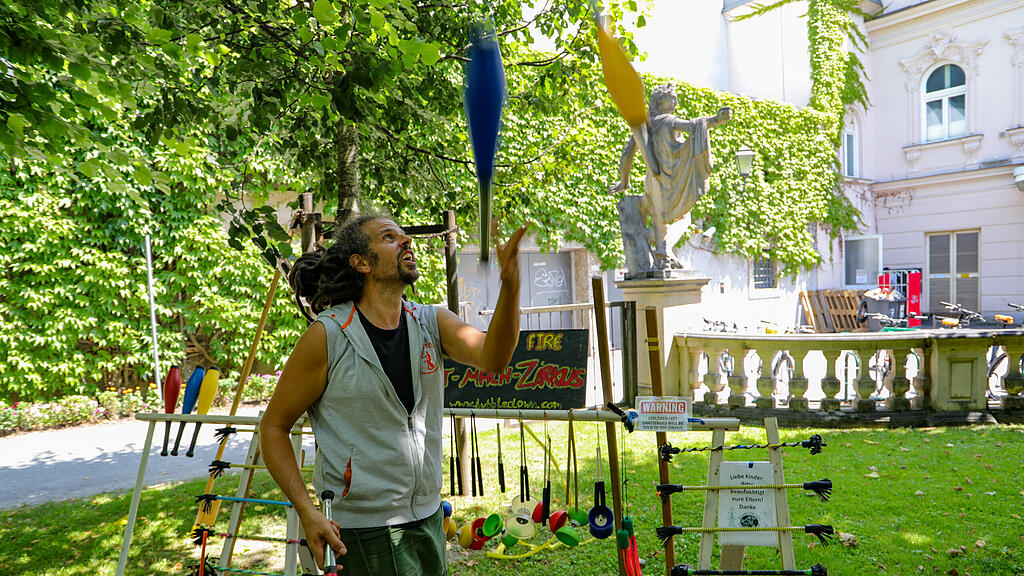 "Musik & Circus"