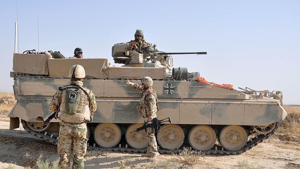 Bei dem Unfall wurden zwei deutsche Soldaten verletzt (Symbolbild).