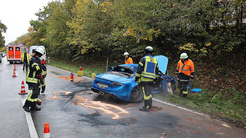 Pkw-Crash auf B21 in Bayern
