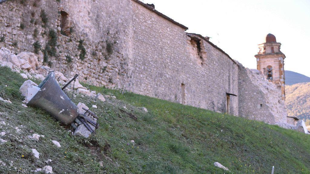 Schwere Zerstörungen nach neuerlichem Erdbeben in Mittelitalien