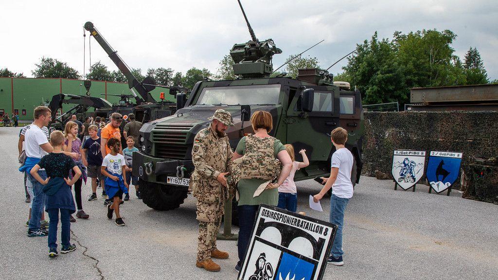 Tag der offenen Tür in Bundesheer-Schwarzenergkaserne