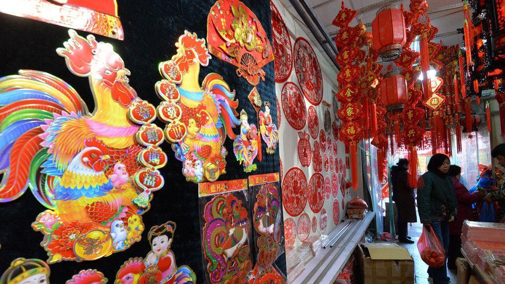 China feiert das Jahr des Hahns