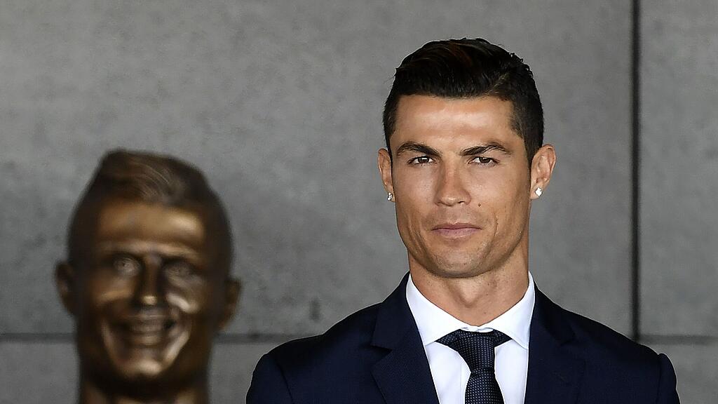 Ronaldo findet die Statue übrigens gelungen, teilte er mit.
