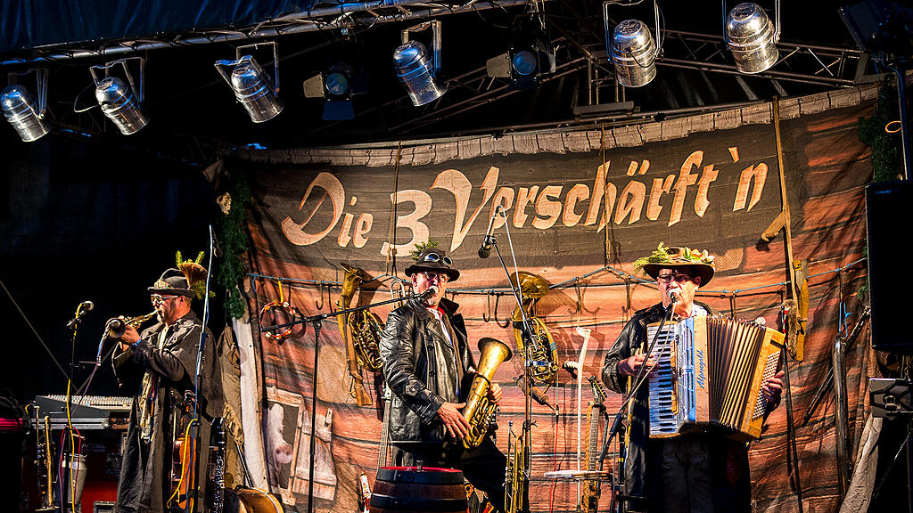 Benefizdorffest Uttendorf