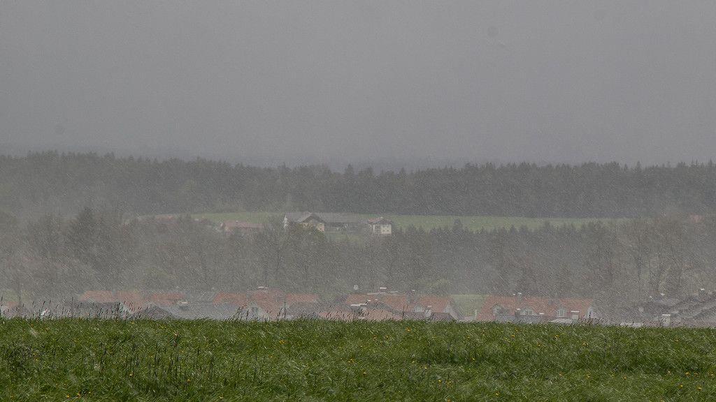 Winterliches Aprilwetter in Salzburg