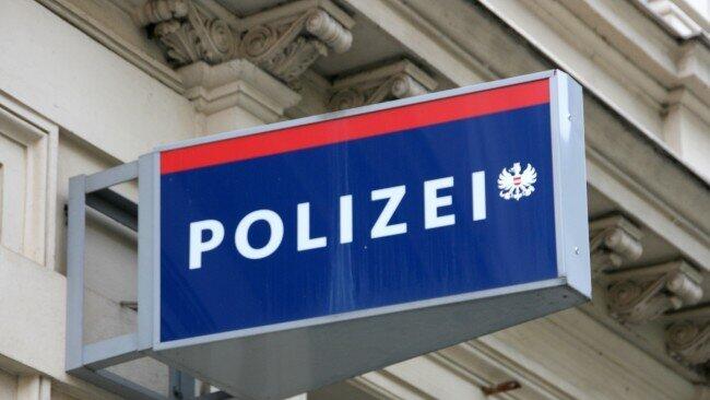 Die Burschen flogen auf, weil sie mit dem Moped am Radweg fuhren.