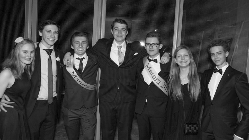 AKADemy Awards, III