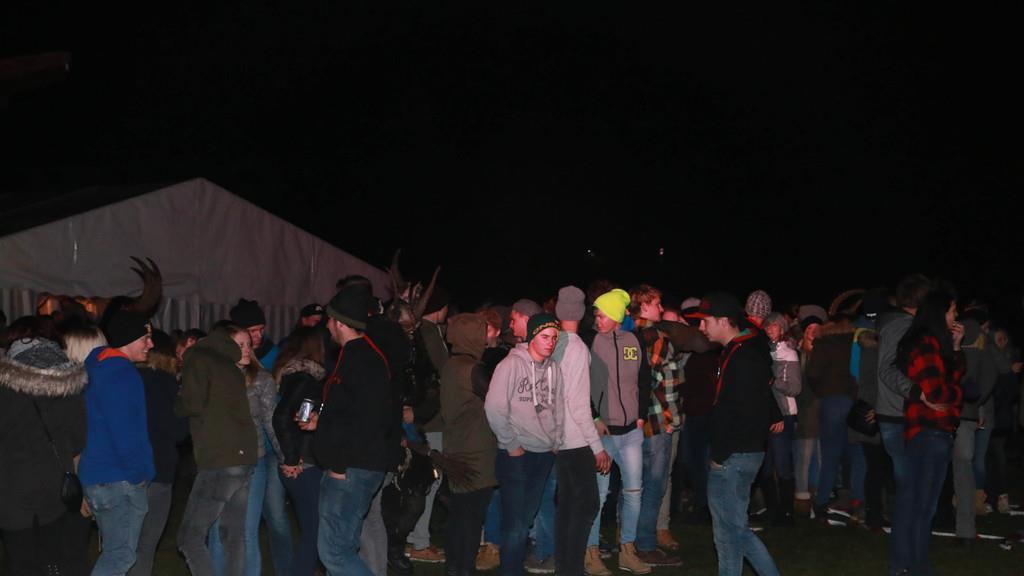 Krampuskränzchen Taxenbach