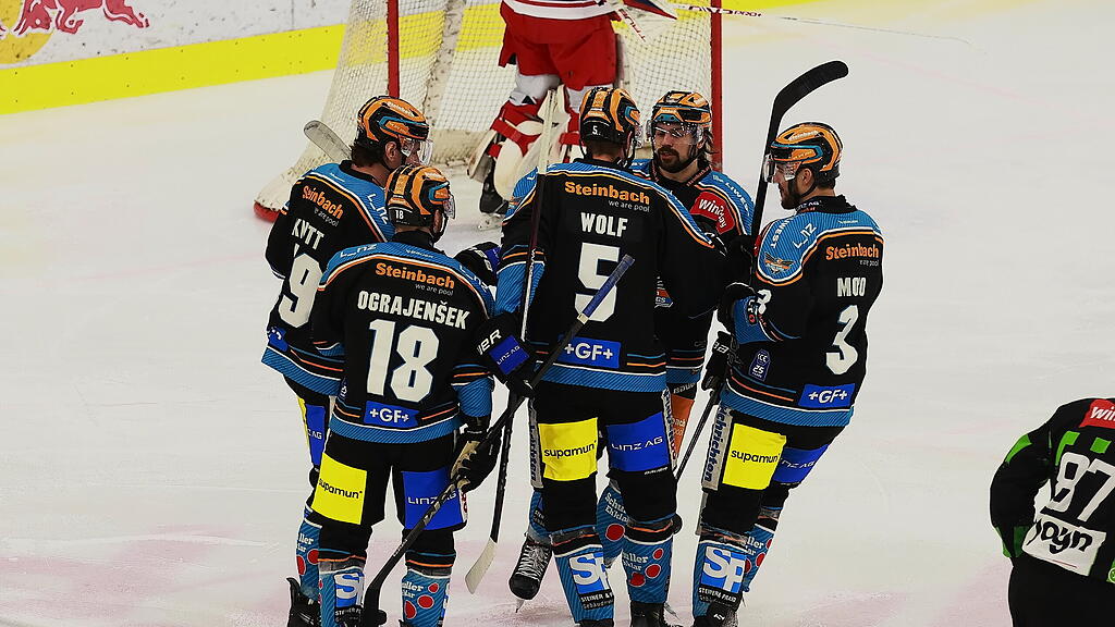 EC Red Bull Salzburg gegen Black Wings Linz