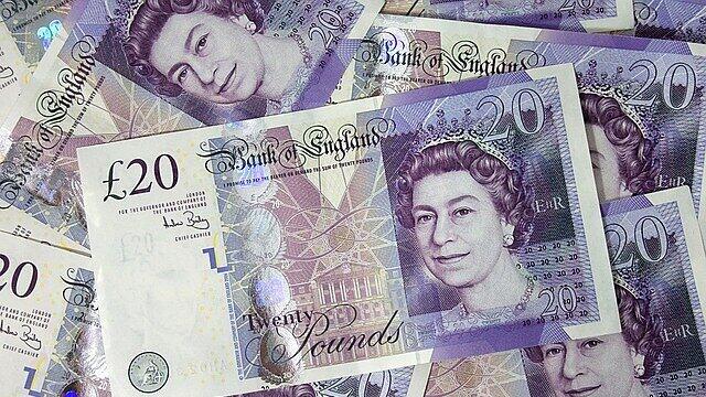 money-1760_640.jpg