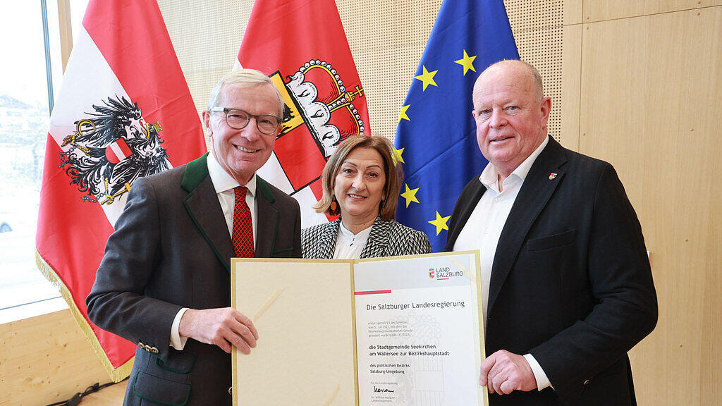 Festakt: Seekirchen ist Bezirkshauptstadt
