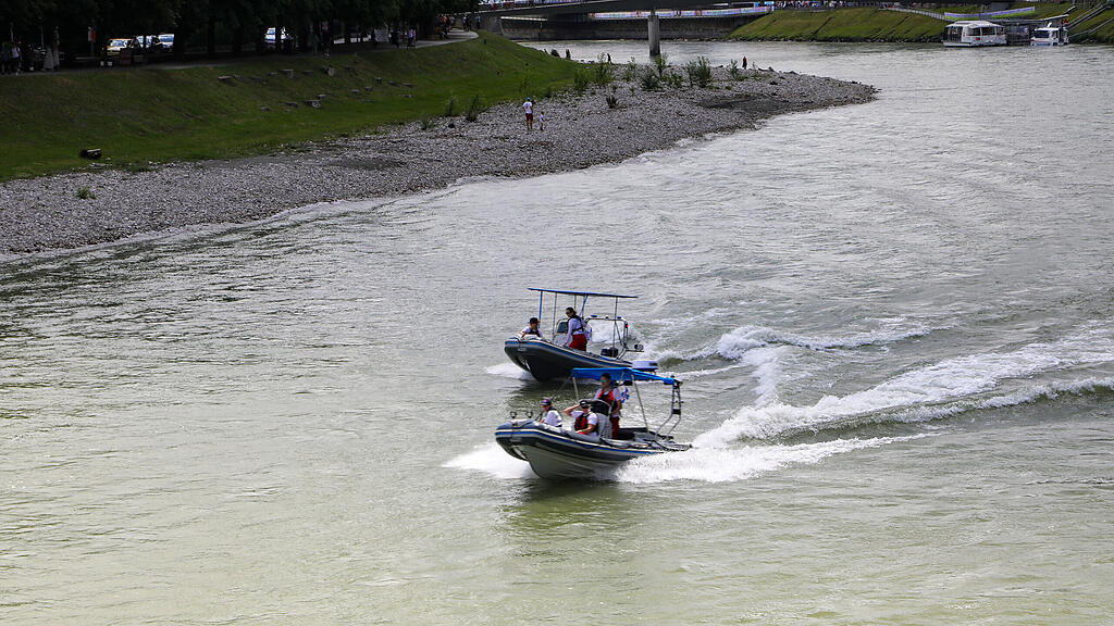 Stadtfest Samstag, Einsatzübung auf der Salzach