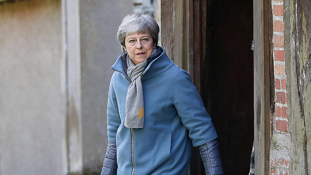 May findet für ihren Deal weiter keine Unterstützung