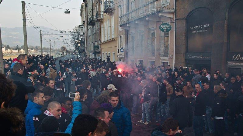 Ajax-Fans in Salzburg, II
