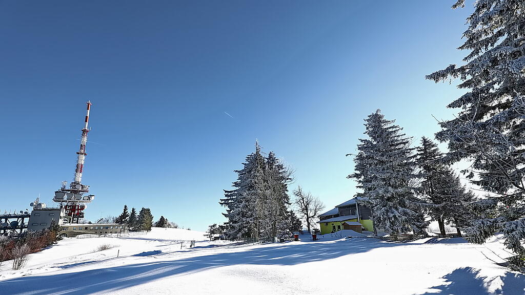Wanderung über verschneiten Gaisberg